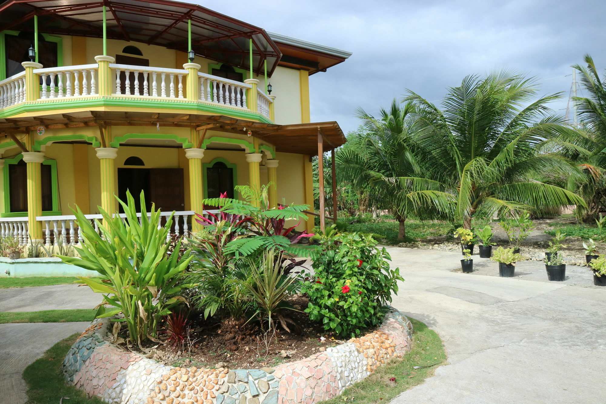 Oyo 422 Villa Emilia Pension House Đảo Đảo Panglao Ngoại thất bức ảnh