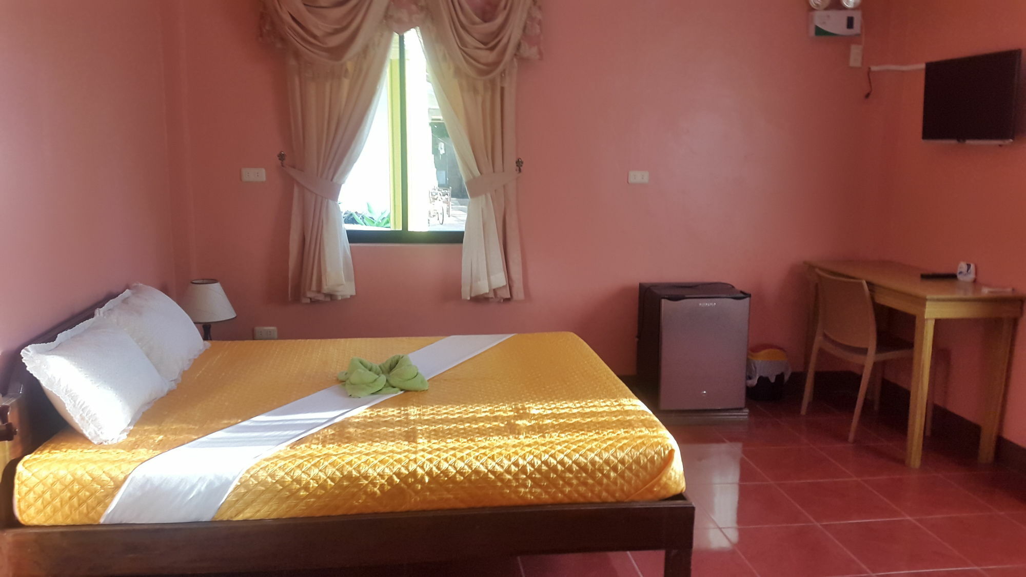 Oyo 422 Villa Emilia Pension House Đảo Đảo Panglao Ngoại thất bức ảnh