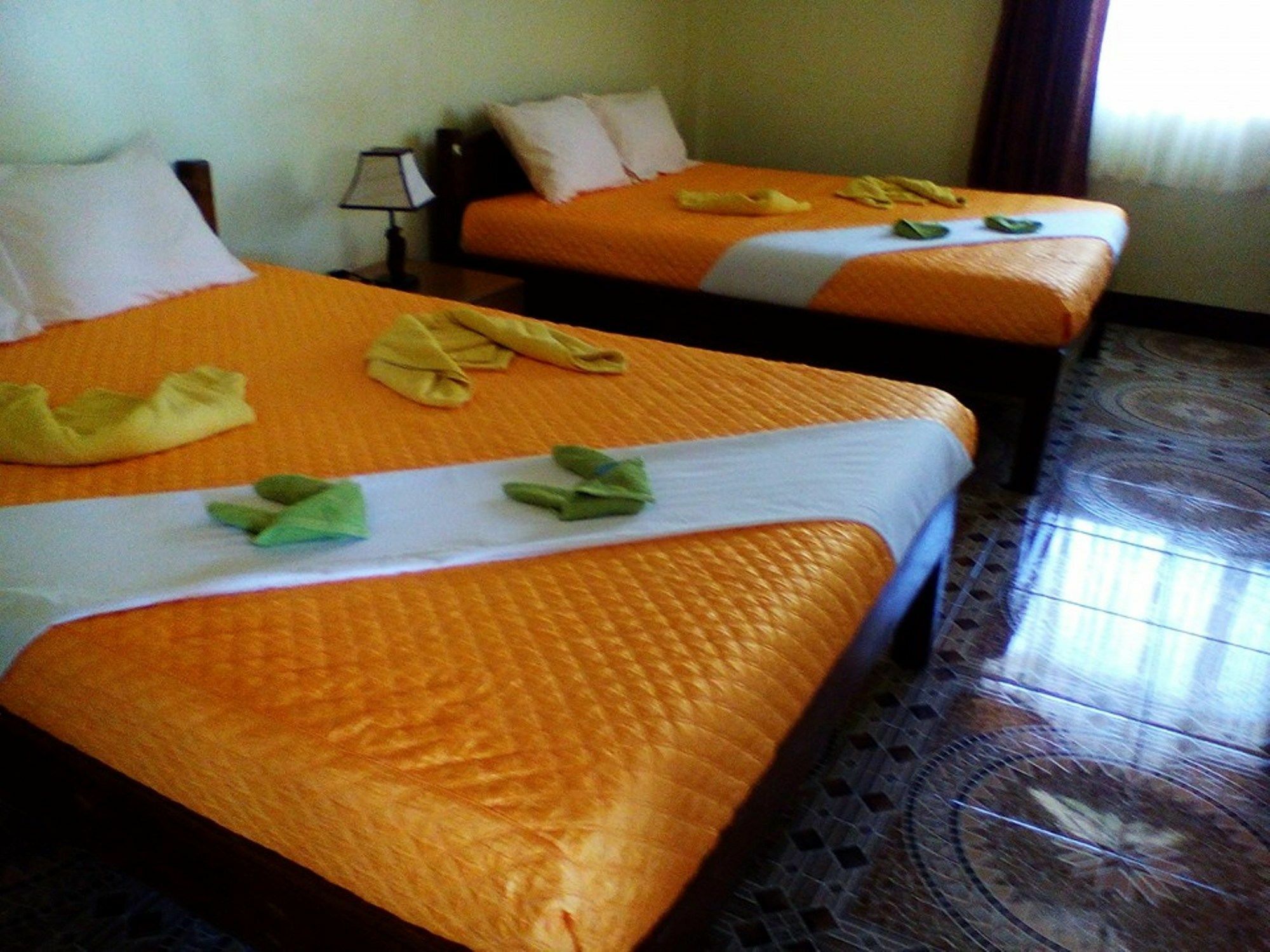 Oyo 422 Villa Emilia Pension House Đảo Đảo Panglao Ngoại thất bức ảnh