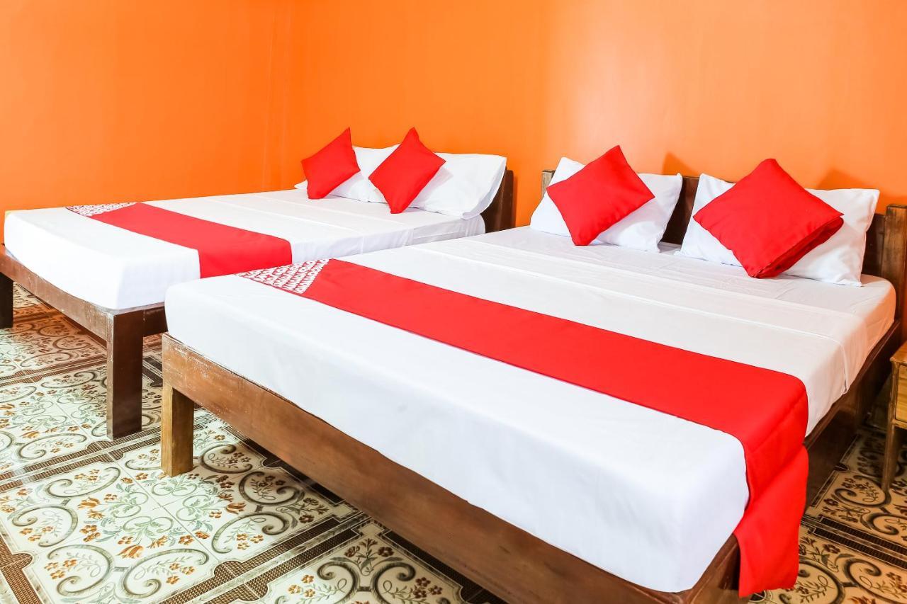 Oyo 422 Villa Emilia Pension House Đảo Đảo Panglao Ngoại thất bức ảnh