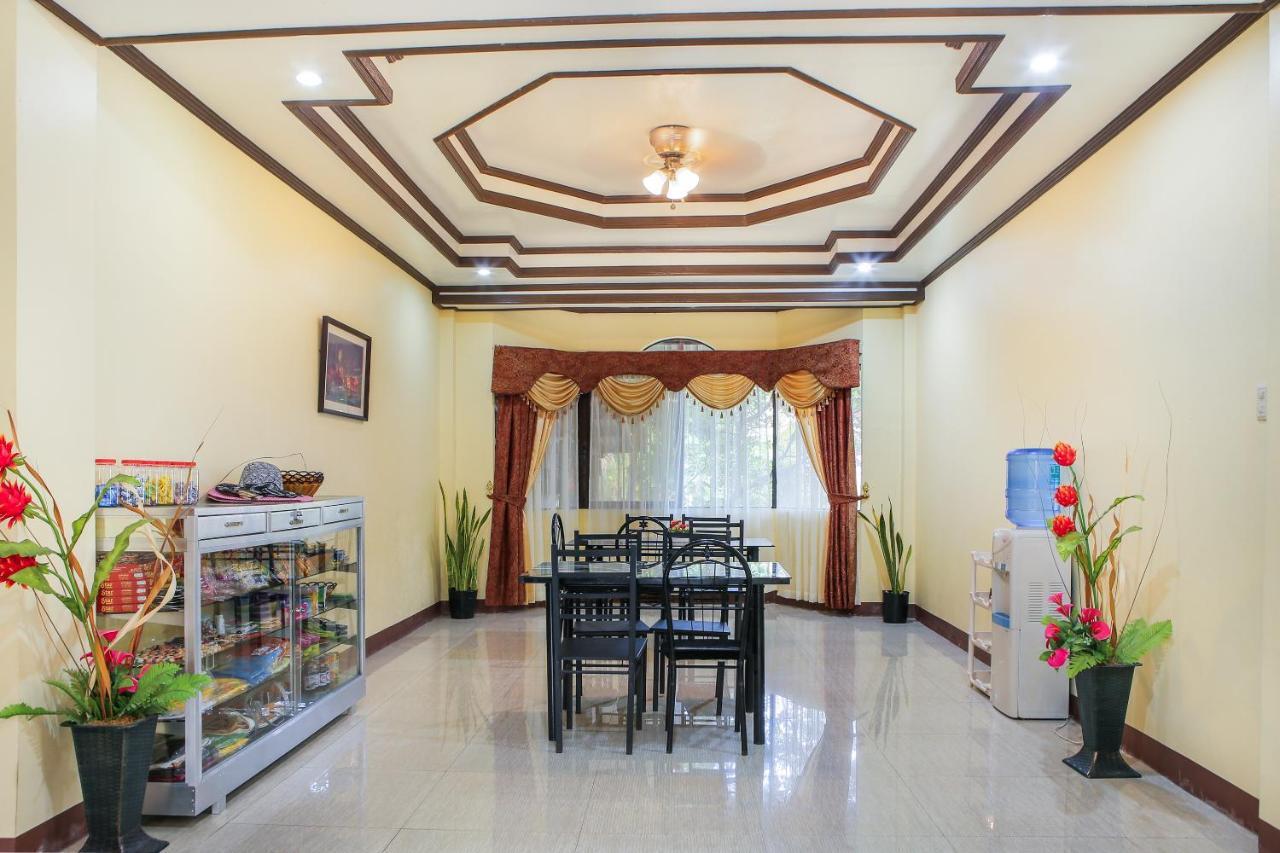 Oyo 422 Villa Emilia Pension House Đảo Đảo Panglao Ngoại thất bức ảnh