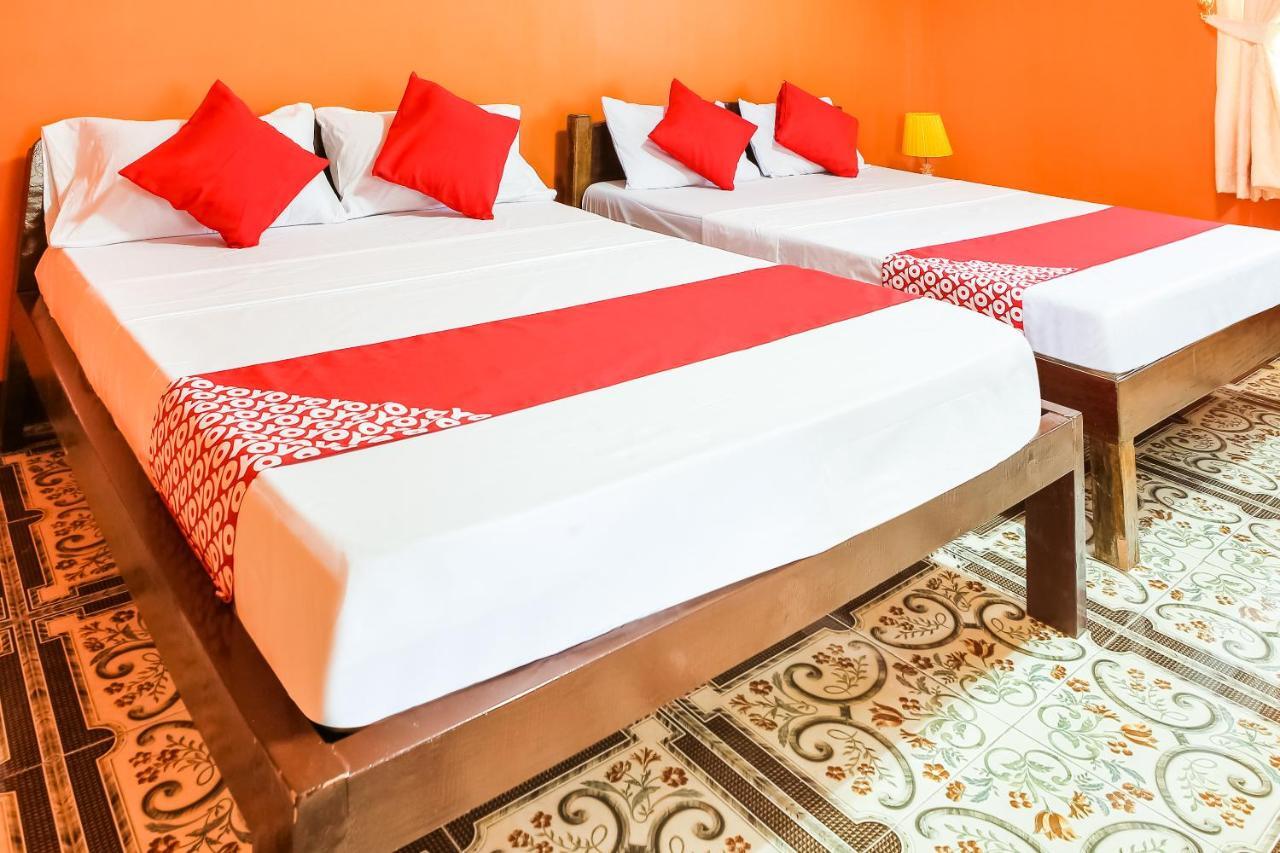 Oyo 422 Villa Emilia Pension House Đảo Đảo Panglao Ngoại thất bức ảnh
